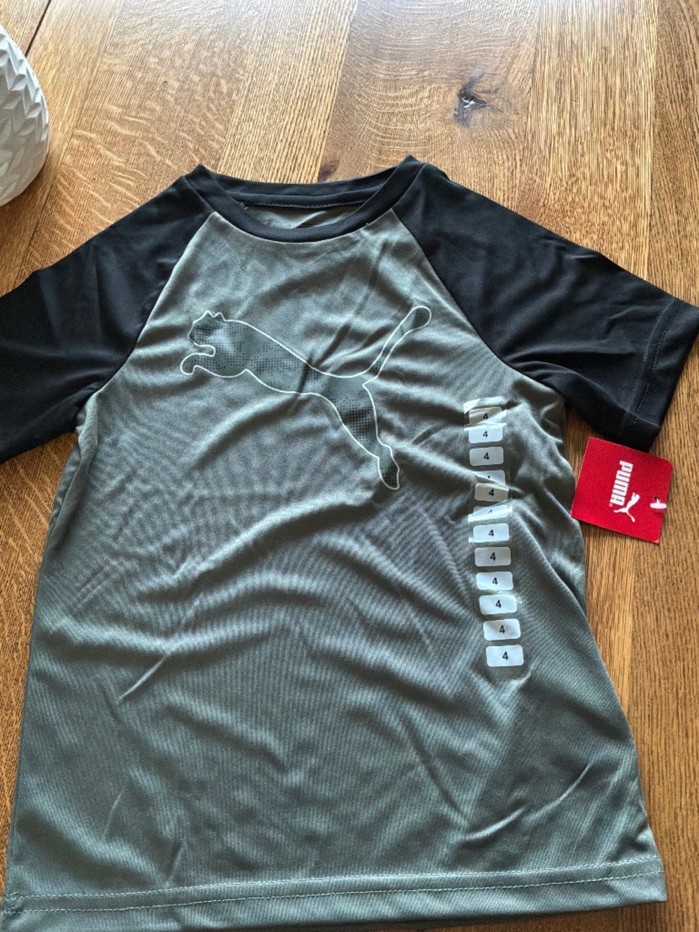 New PUMA Boys Athletic T-Shirt Size 4 NWT Black Gray